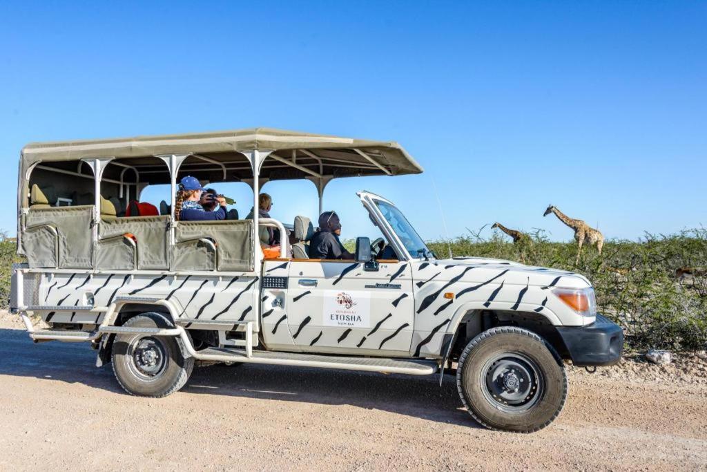 Etosha Safari Camp, Etosha National Park, Namibia Hotell Okaukuejo Exteriör bild